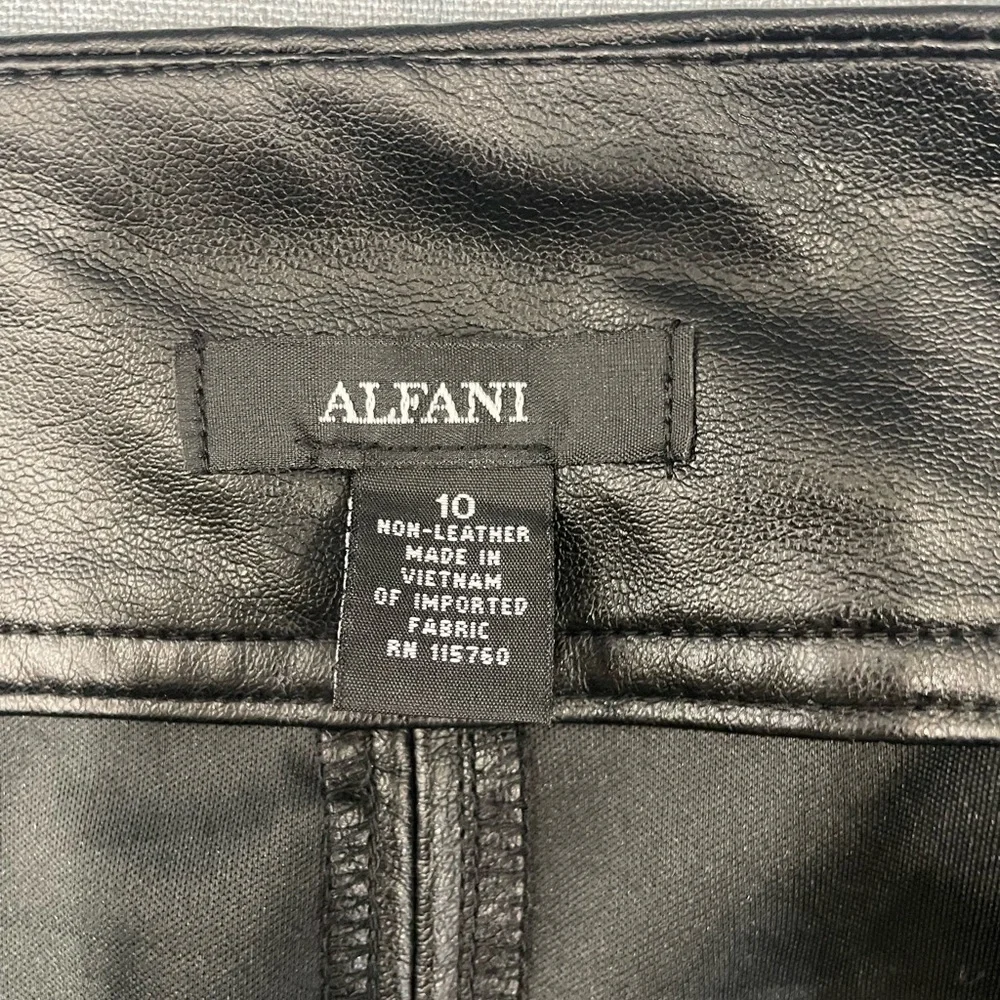 Alfani Faux Leather Skirt Size‎ 10